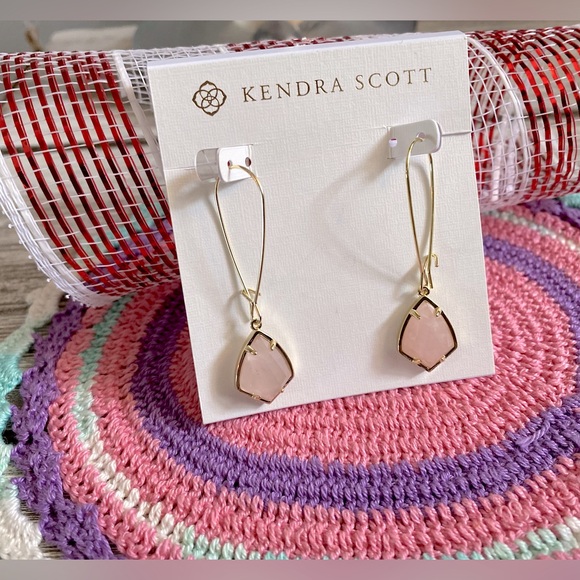 Kendra Scott Carrine Drop Earrings ✨ Rose Quartz | Gold - Picture 6 of 6